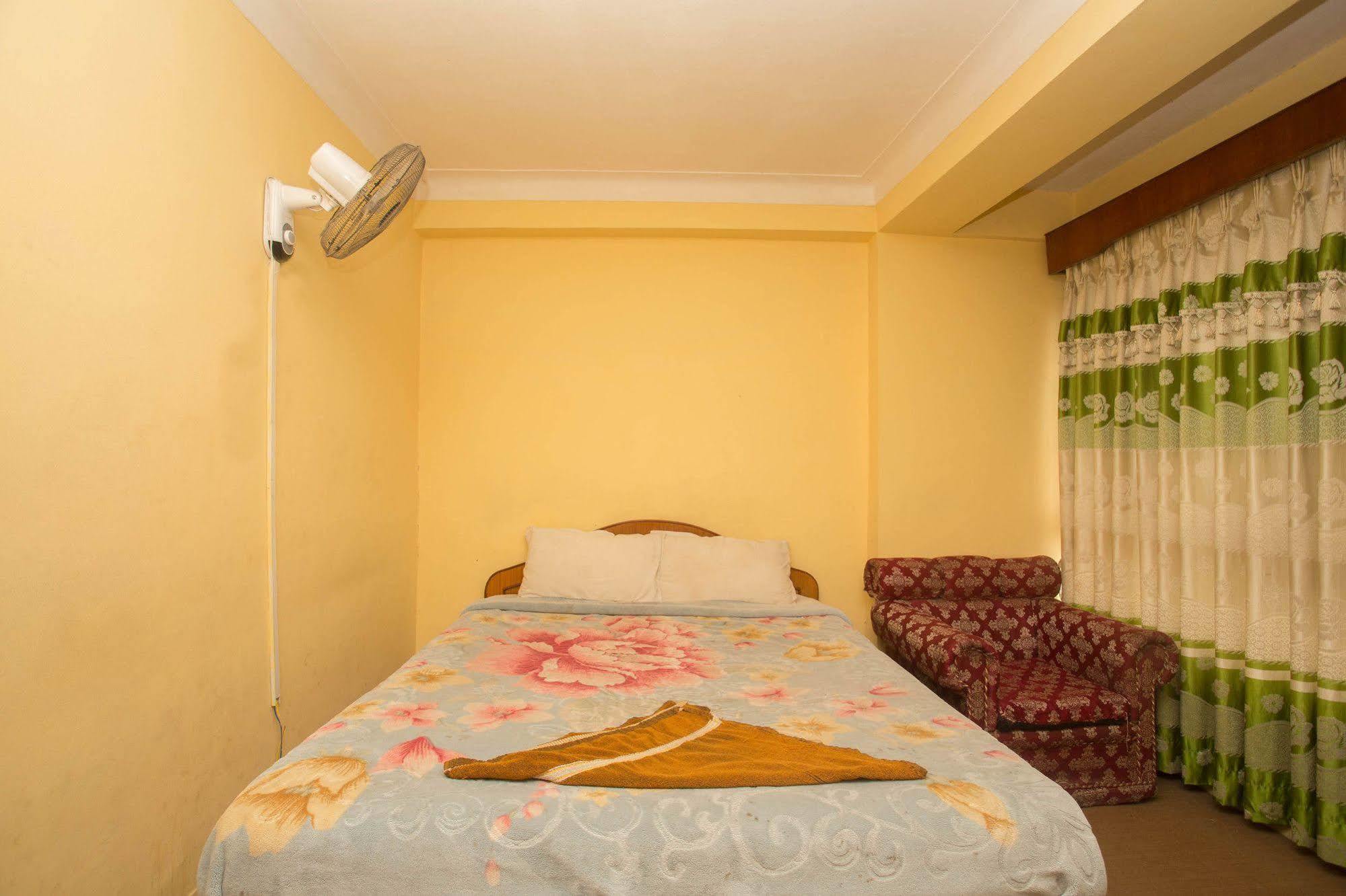 Hotel Red Panda Kathmandu Exteriör bild